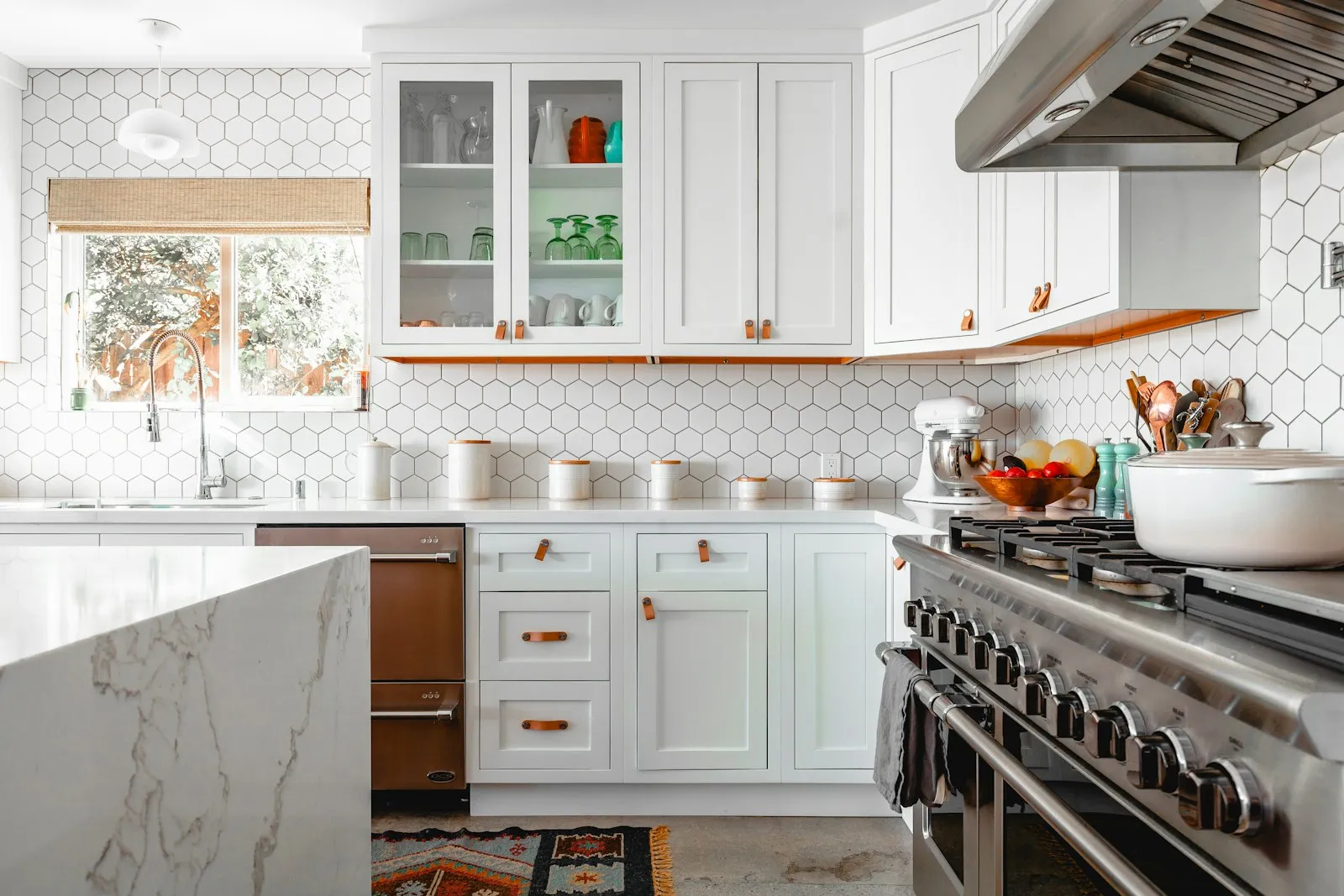 Cocina blanca reformada
